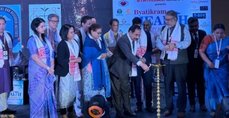 Healthcare Excellence Award at the Bytikkram Health Conclave in Guwahati, attended by Prof Swagata Khanna as a guest of honor